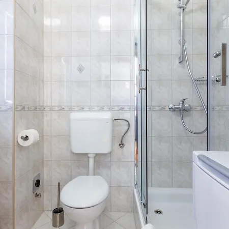 Apartment Lola 1 Zadar
