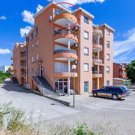 Apartment Lola 1 Zadar